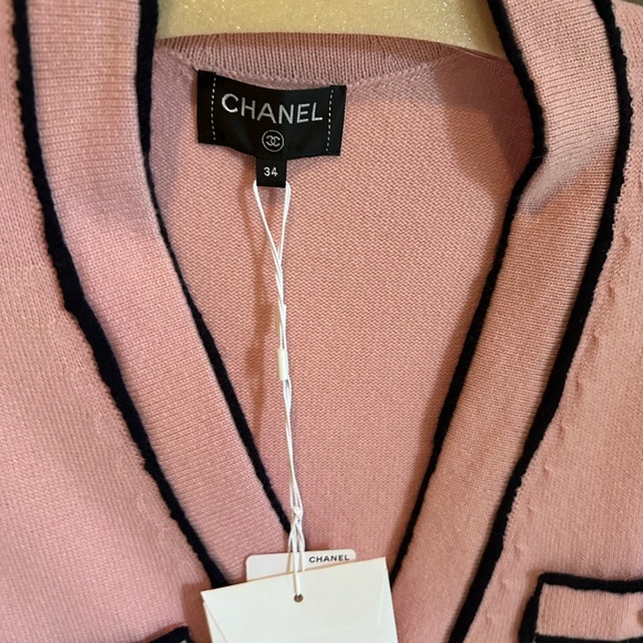 Chanel 21S Runway Cashmere Dress/Cardigan - BNWT - Picture 8 of 11